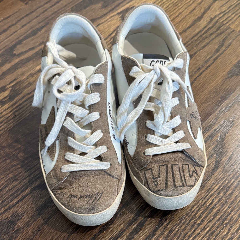 Brown and White Sneakers with Graphic Design golden goose size 5.5